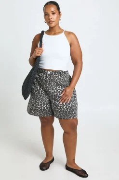 boohoo Short Boyfriend En Denim Taille Mi-haute Grande Taille<Femme Imprimé Léopard|Denim
