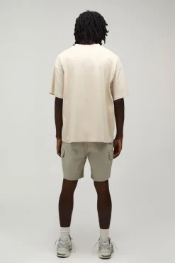 boohooMAN Short Cargo Mi-long Ajusté En Sergé De Twill Essentiel<Homme Shorts|Essentiels