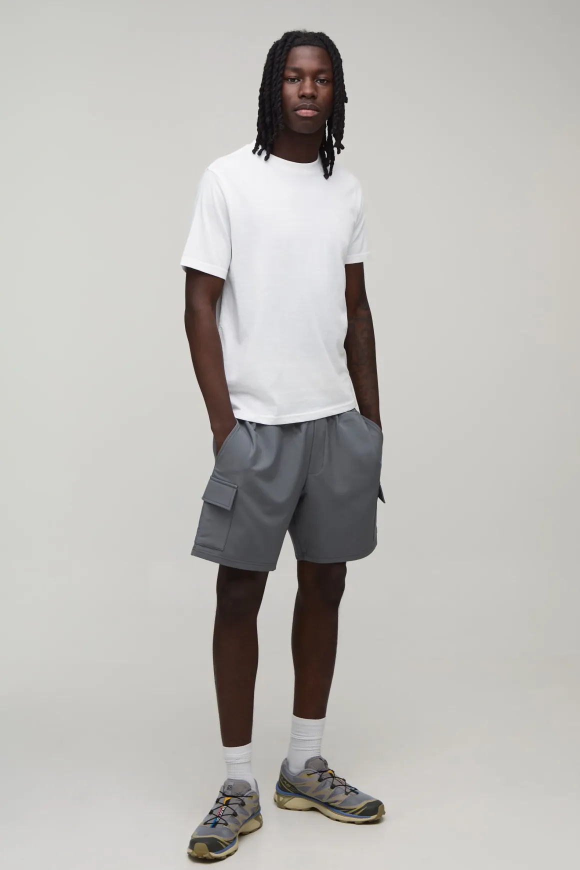 Short Cargo Technique Slim À Taille Élastiquée Et Tissu Extensible