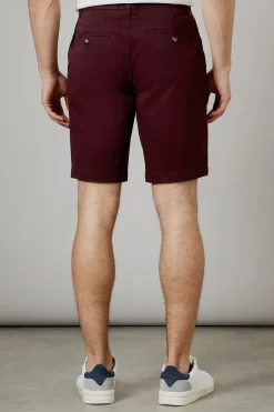 Short Chino Classique Bordeaux