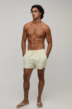 boohooMAN Short De Bain Court À Rayures<Homme Maillots De Bainnouveau