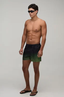 Short De Bain Longueur Courte À Imprimé Ombré Avec Passepoil