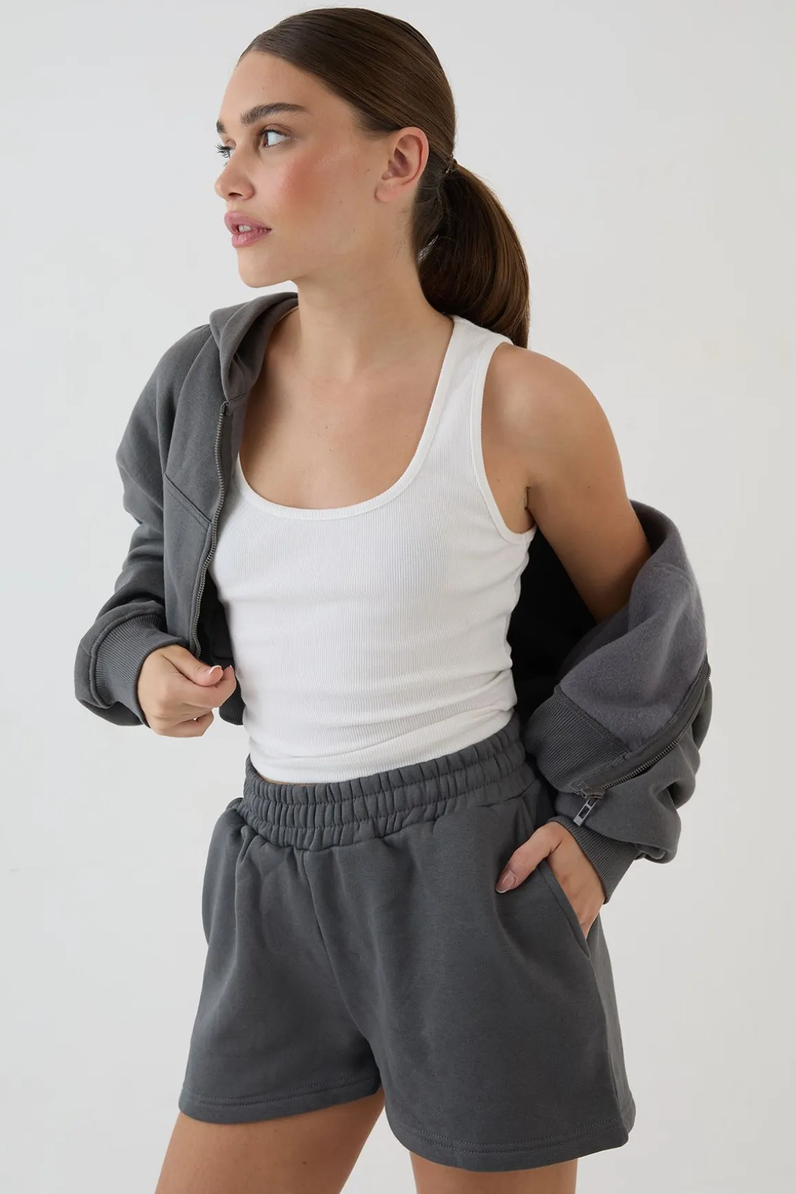 Short De Jogging Coupe Ample Dsgn Studio
