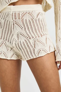 boohoo Short De Plage En Crochet À Motifs<Femme Pulls Et Gilets|Toutes Les Mailles