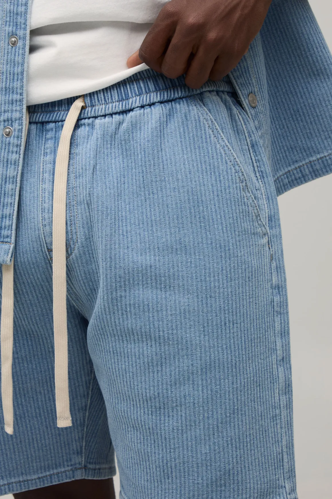 Short En Denim Côtelé Délavé Coupe Décontractée