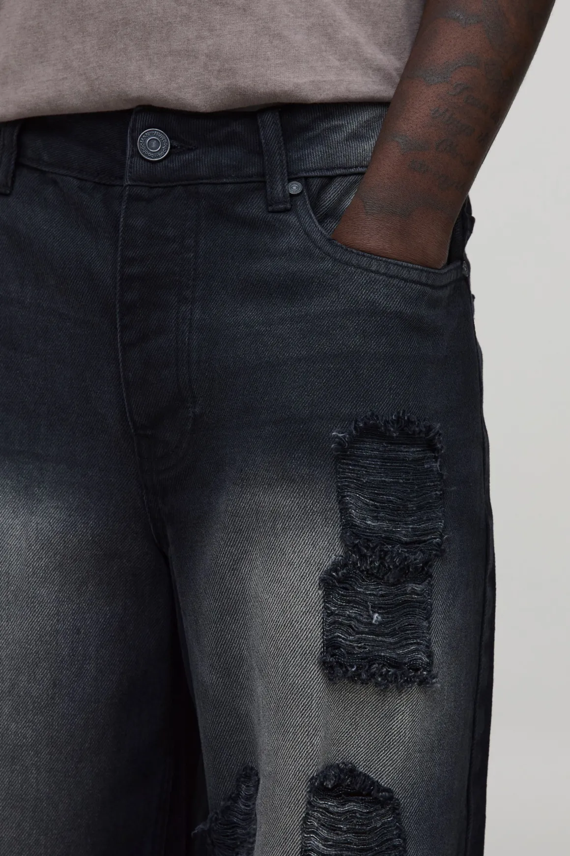 Short En Jean Déchiré Coupe Extrêmement Ample