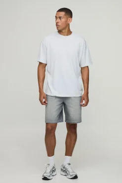 boohooMAN Short En Jean Décontracté À Imprimé Laser<Homme Denim|Nouveautés Grande Taille
