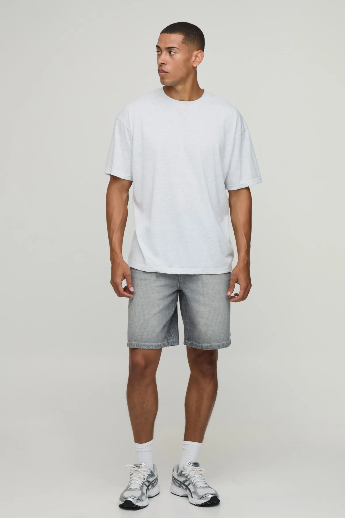 boohooMAN Short En Jean Décontracté À Imprimé Laser<Homme Denim|Nouveautés Grande Taille