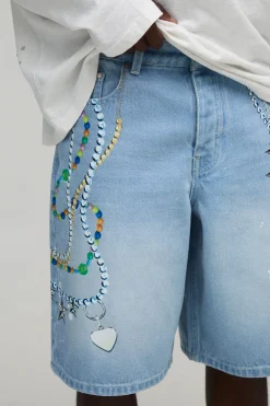 Short En Jean Délavé Ample À Imprimé Éclaboussures De Peinture Et Chaînes