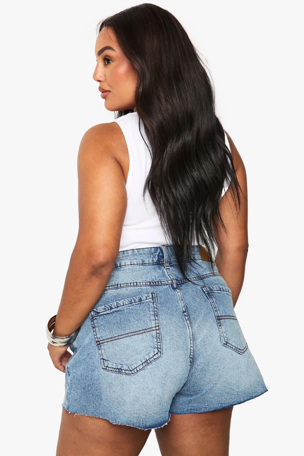boohoo Short En Jean Grande Taille À Ourlet Brut<Femme Denim|Shorts