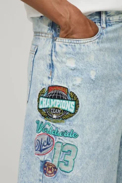 Short En Jean Long Avec Appliqué Varsity