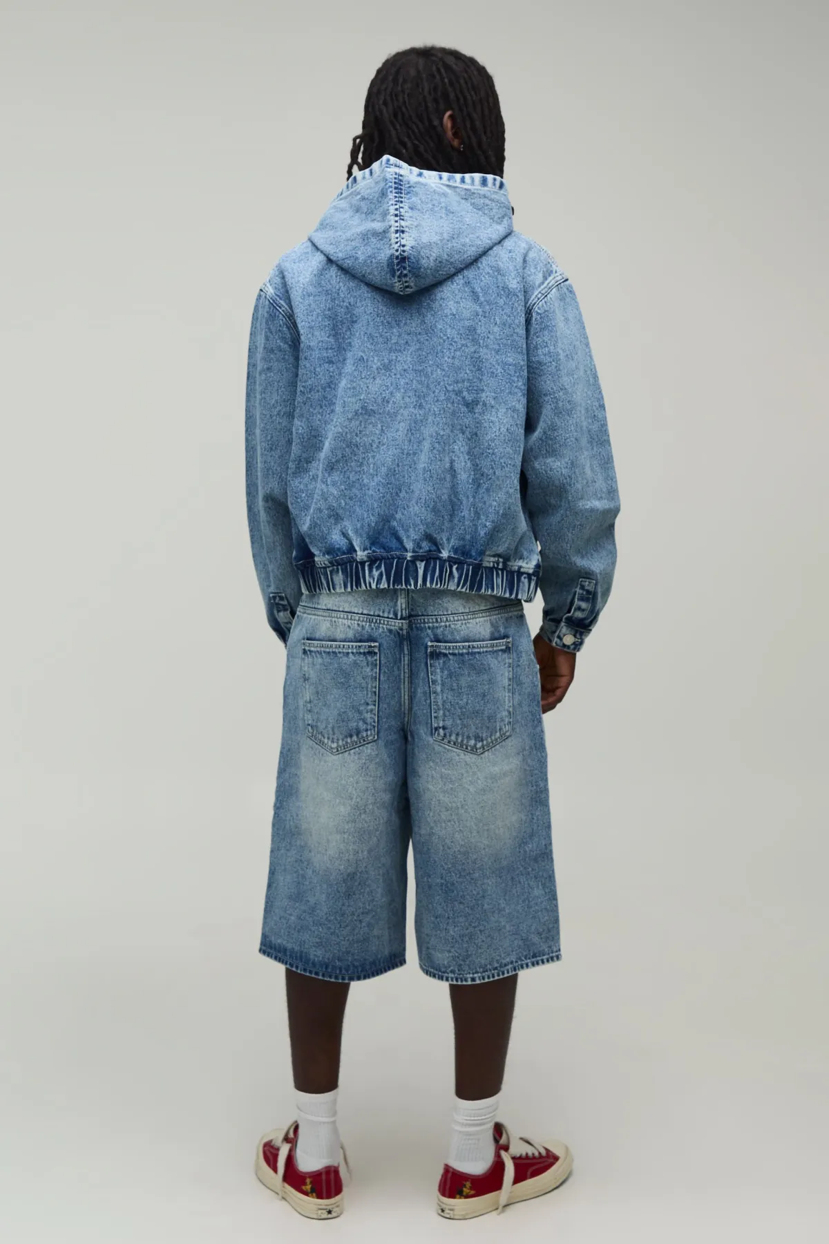 boohooMAN Short En Jean Long Avec Badge Moto<Homme Jorts|Denim