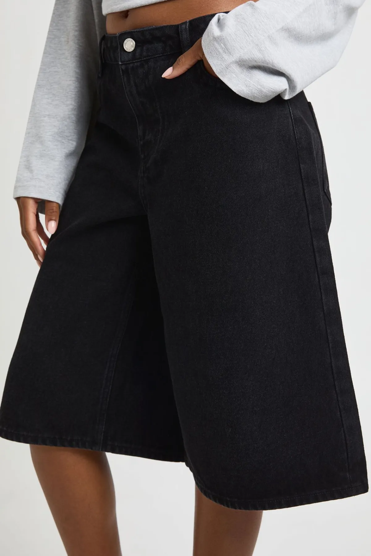 boohoo Short En Jean Mi-taille Coupe Longue<Femme Denim|Looks De Rentrée