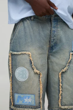Short En Jean Moto Brut Coupe Charpentier Avec Bords Effilochés