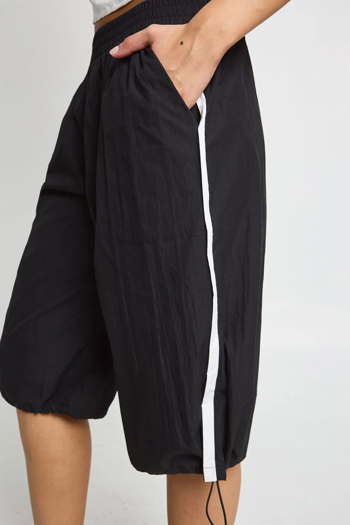 Short En Jean Nylon Avec Bandes Latérales