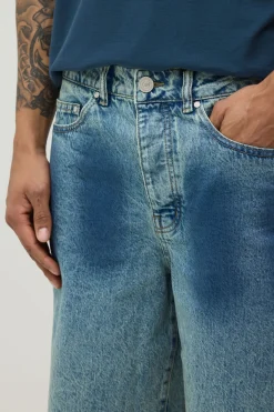 boohooMAN Short En Jean Ombré Teinté Coupe Regular<Homme Jorts|Denim