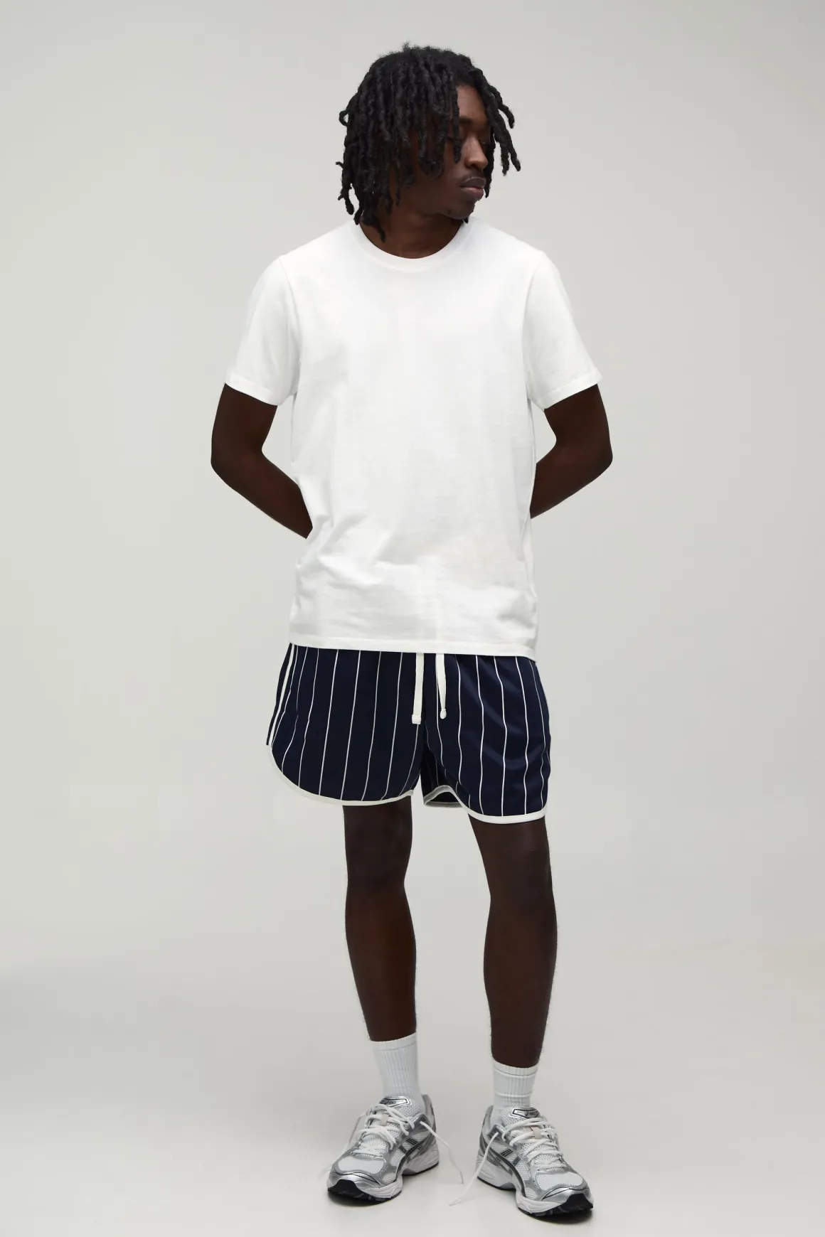 Short En Jersey Tricot À Fines Rayures Coupe Racer