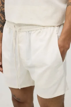 Short En Mélange De Lin Longueur Courte Coupe Décontractée