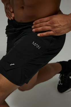 boohooMAN Short 2 En 1 Perforé Actif Homme<Femme Tout Afficher|Shorts