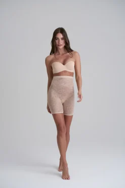 Short Gainant Taille Haute En Dentelle