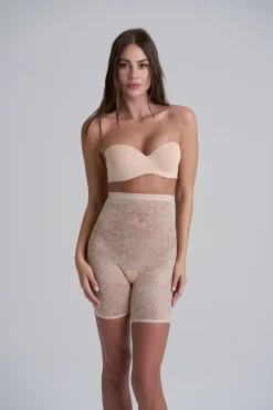 Short Gainant Taille Haute En Dentelle