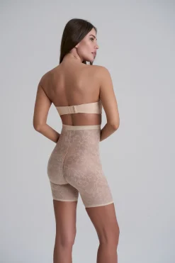 Short Gainant Taille Haute En Dentelle