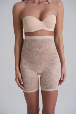 Short Gainant Taille Haute En Dentelle