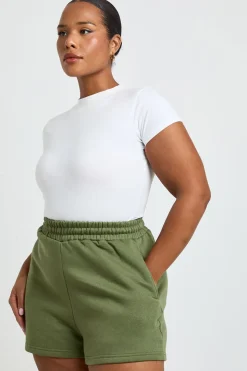 Short Grande Taille À Large Ceinture Épaisse
