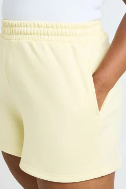 Short Grande Taille À Large Ceinture