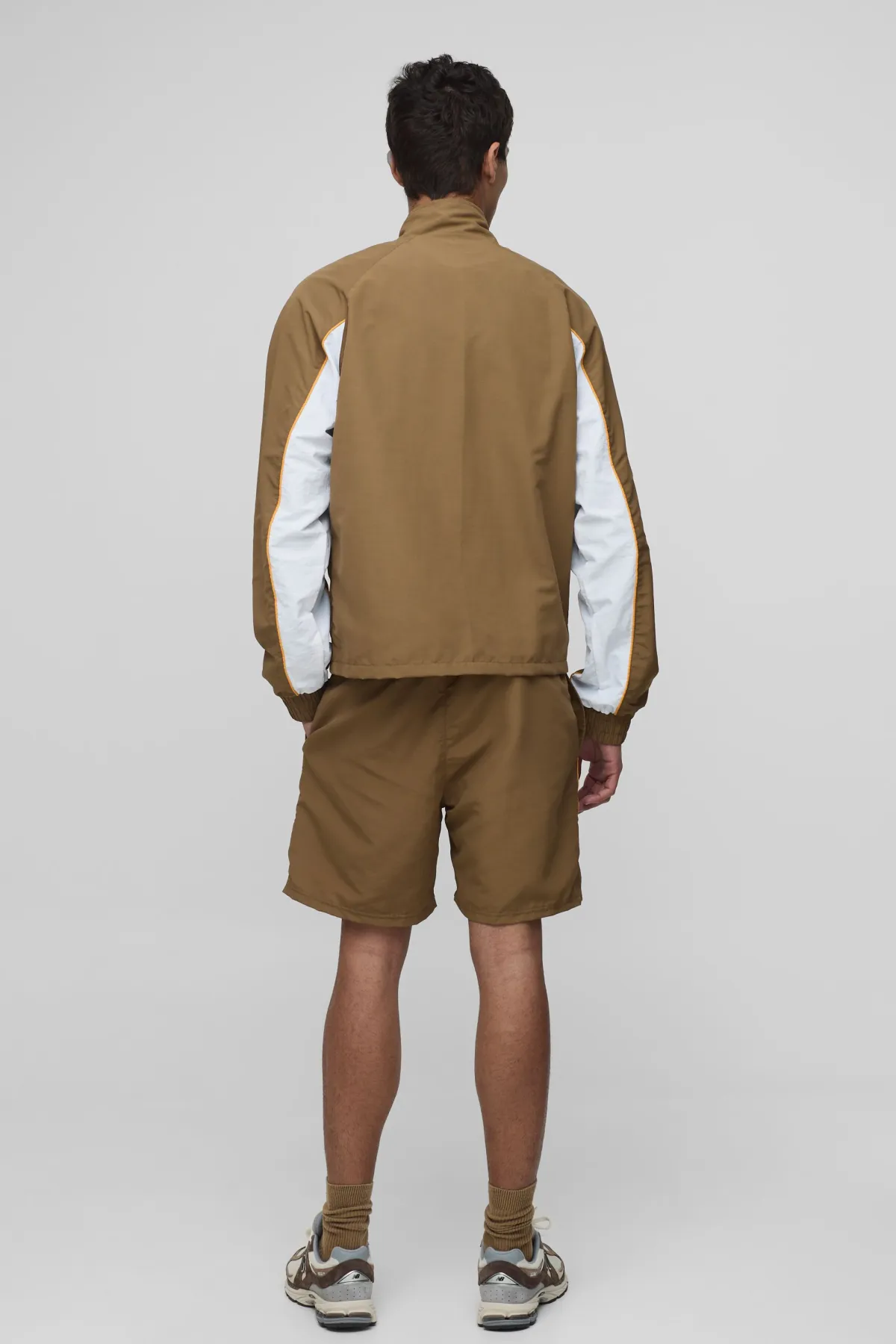 boohooMAN Short élastiqué à coupe décontractée, froissé et à blocs de couleur<Homme Shorts