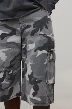 Short Long Camouflage Lavé à Plis au Genou