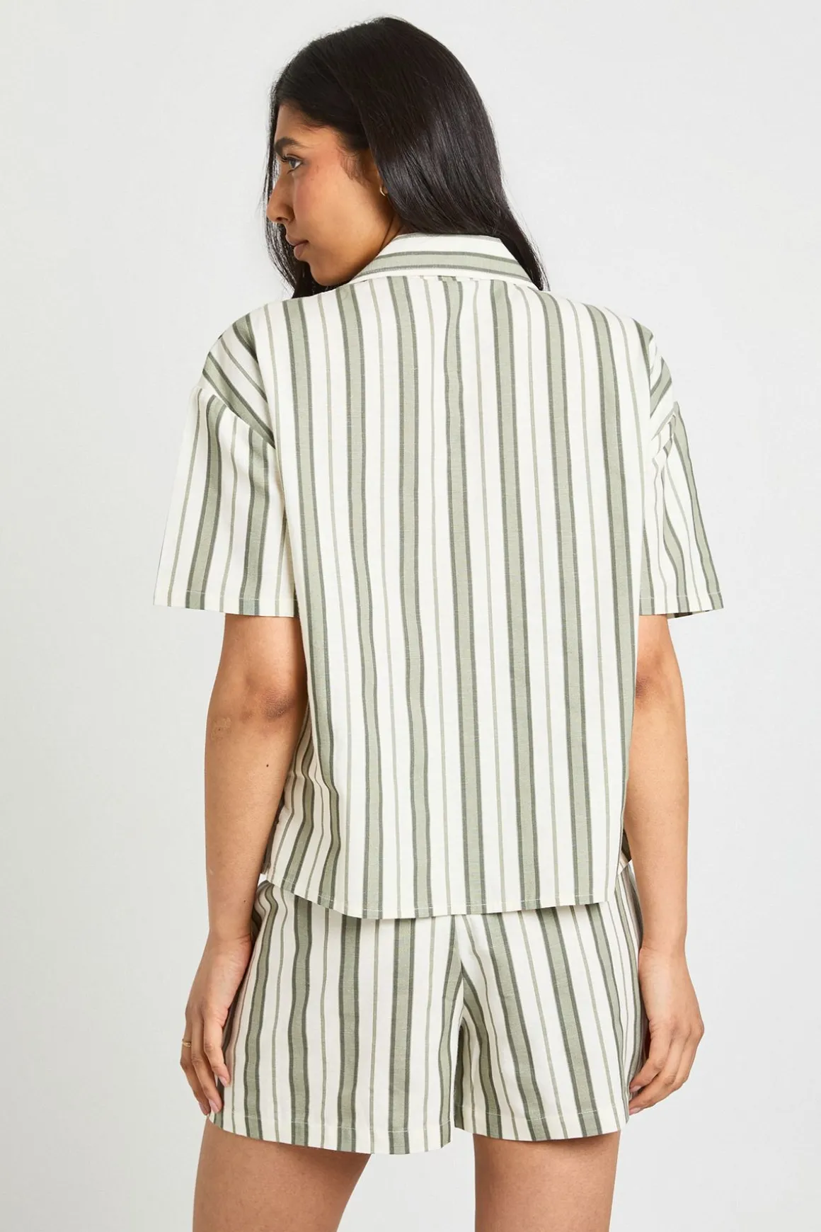 Short Long En Lin Premium À Rayures