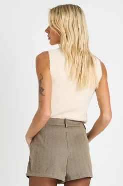 Short mini à chevrons