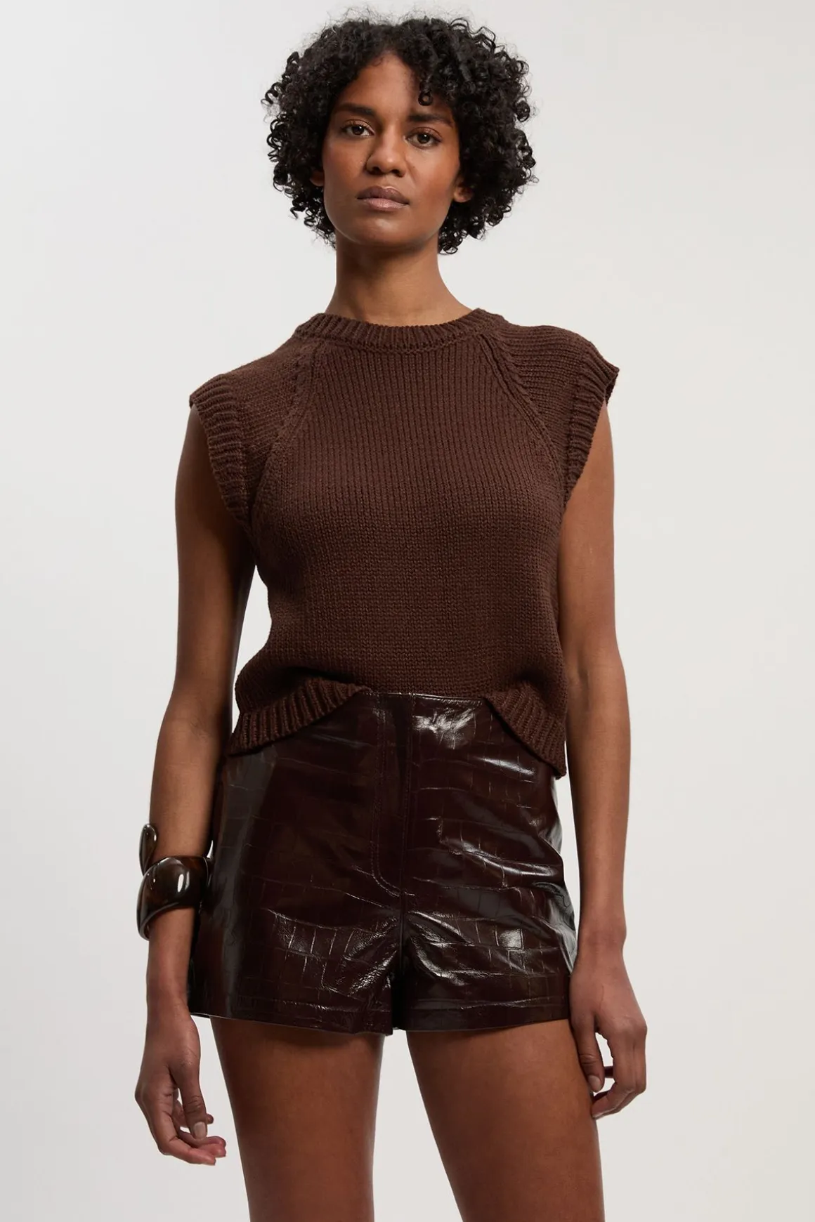 Short Mini en Cuir Gaufré Crocodile Brillant