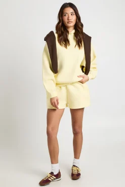 boohoo Short Molletonné Taille Haute Avec Cordon De Serrage Interne<Femme Survêtements|Survêtements