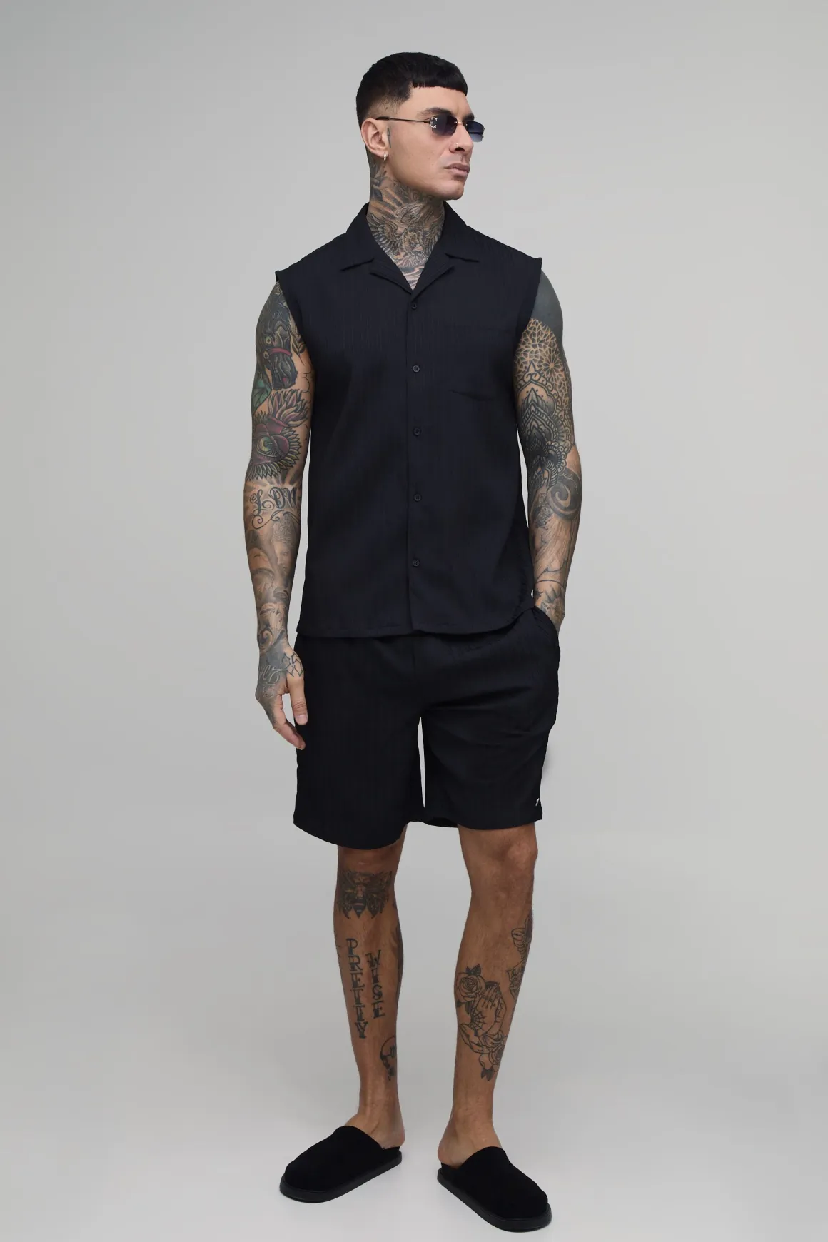 Short Plissé Texturé Coupe Ample Taille Haute