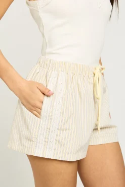 boohoo Short Rayé Avec Finition En Dentelle<Femme Satin Et Dentelle|Shorts