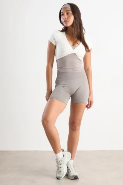 Short Sans Couture Ultra Contour À Effet Sculptant Dsgn Studio Sport