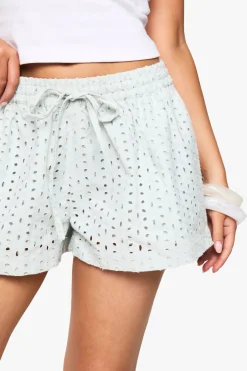 boohoo Shorts brodés<Femme Shorts