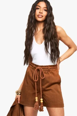 Shorts ceinturés à l'aspect lin sur mesure
