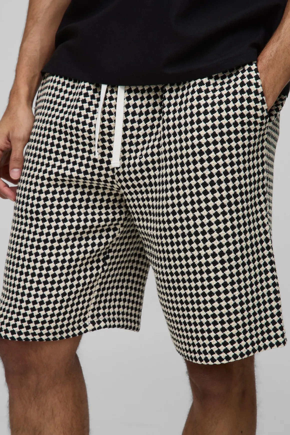 Shorts crochet à carreaux à coupe décontractée et élastiquée