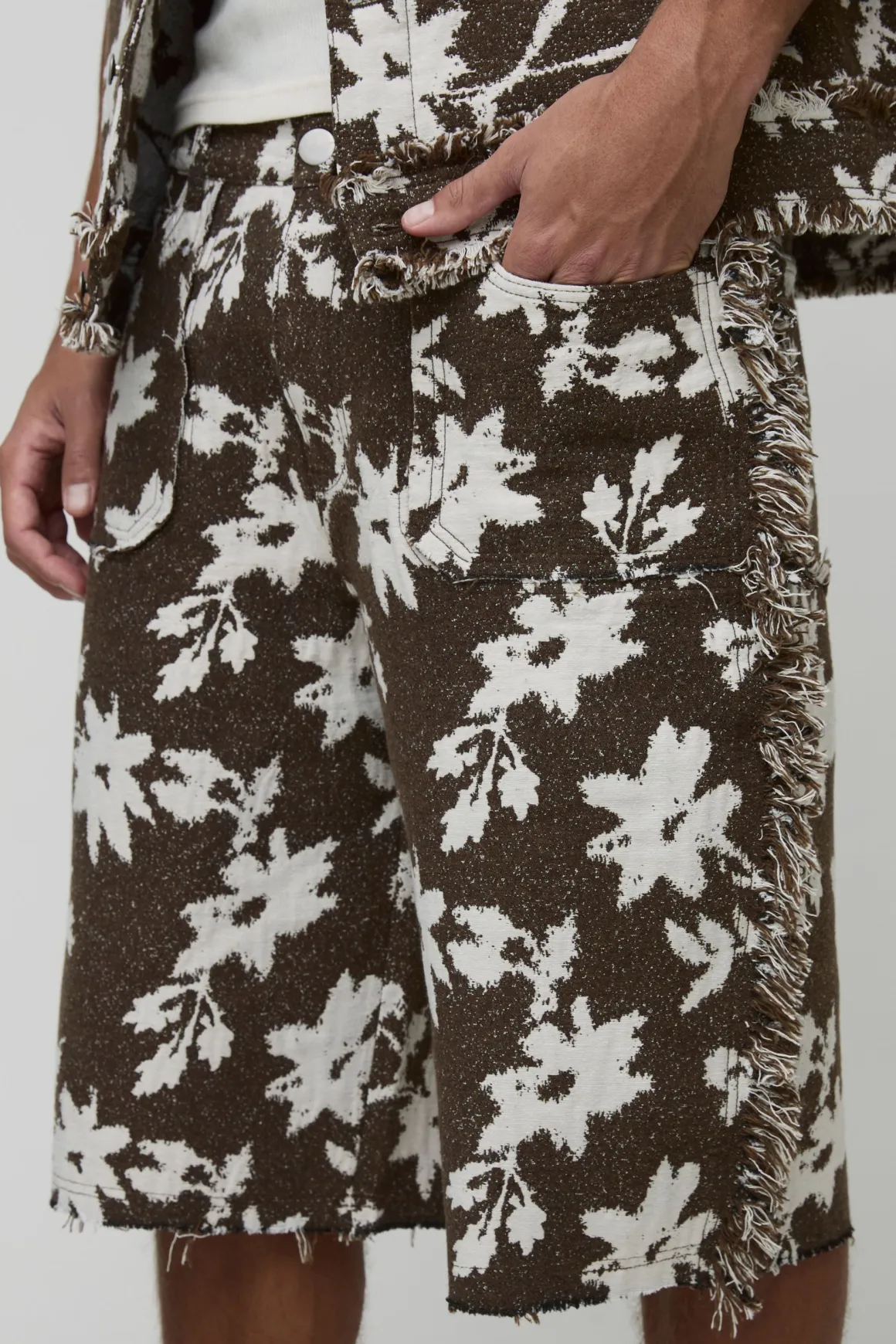 Shorts décontractés pour grandes tailles en tapisserie florale