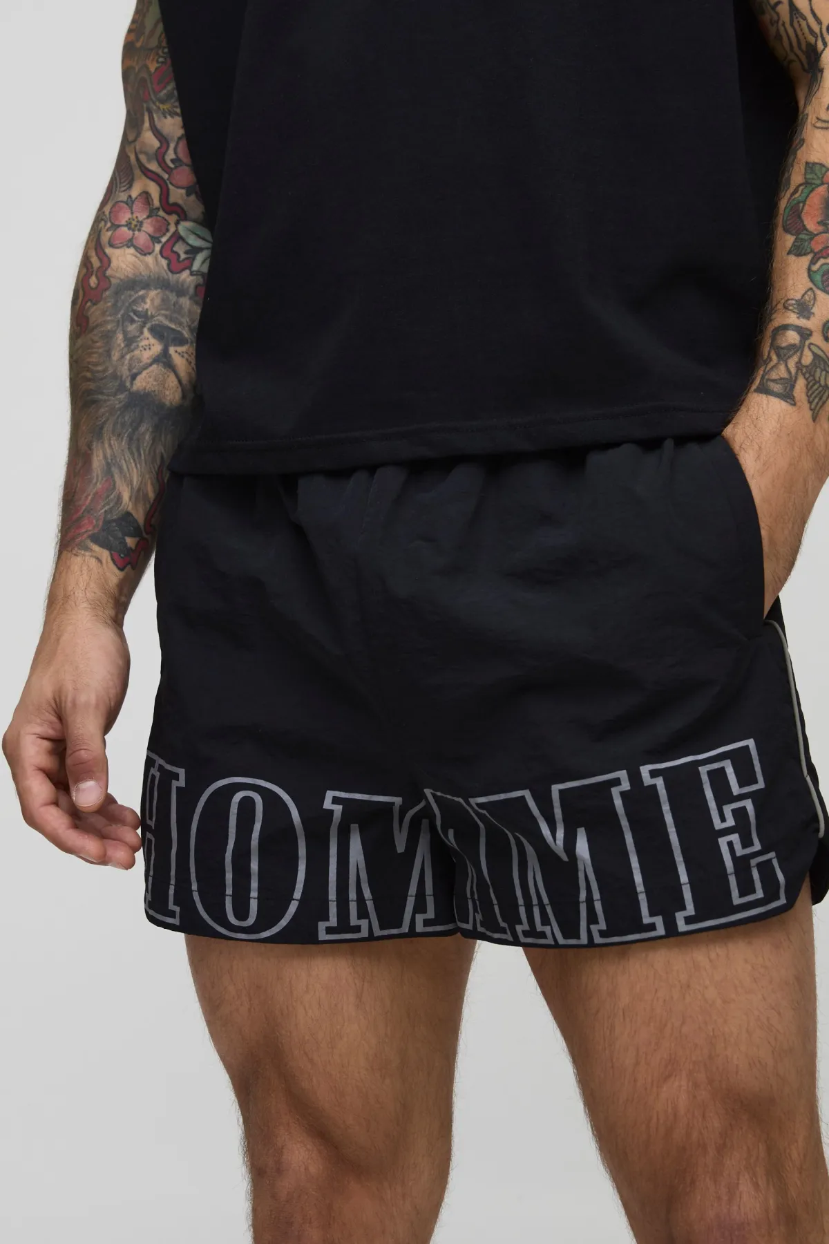 boohooMAN Shorts de combat en nylon imprimé à taille élastiquée<Homme Shorts