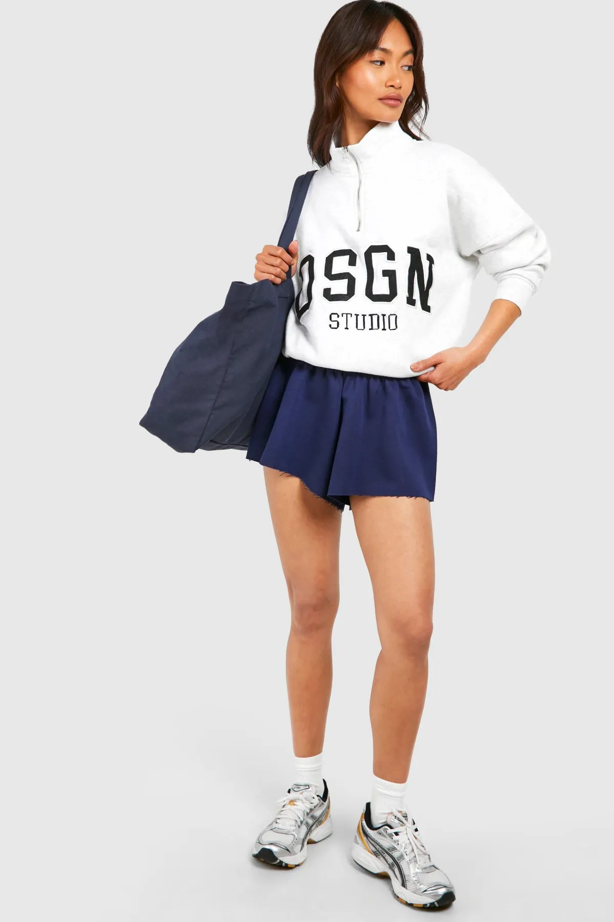 boohoo Shorts de survêtement à ourlet brut<Femme Shorts|Vêtements De Sport