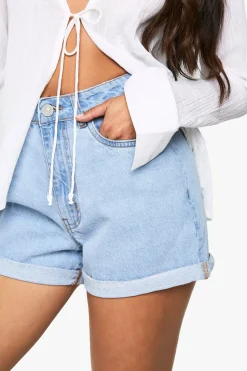 boohoo Shorts en denim taille haute à ourlet roulé<Femme Denim|Shorts