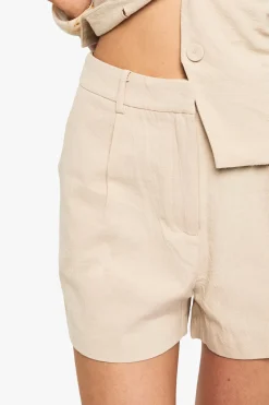 Shorts en lin sur mesure taille haute
