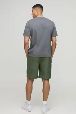 Shorts en nylon matelassé à coupe décontractée et à taille élastiquée