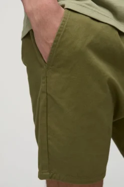 Shorts en sergé coupe slim à taille élastique