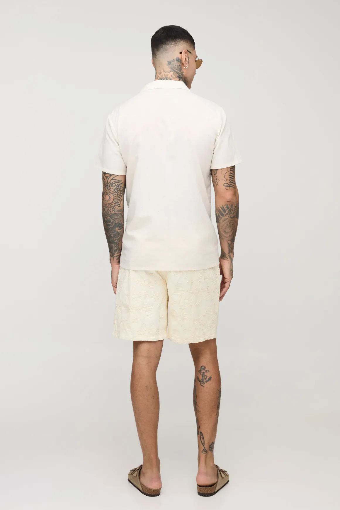 Shorts pour hommes grands à appliqué en sergé avec cordon de serrage
