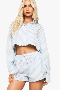 boohoo Shorts à revers en seersucker rayé<Femme Shorts